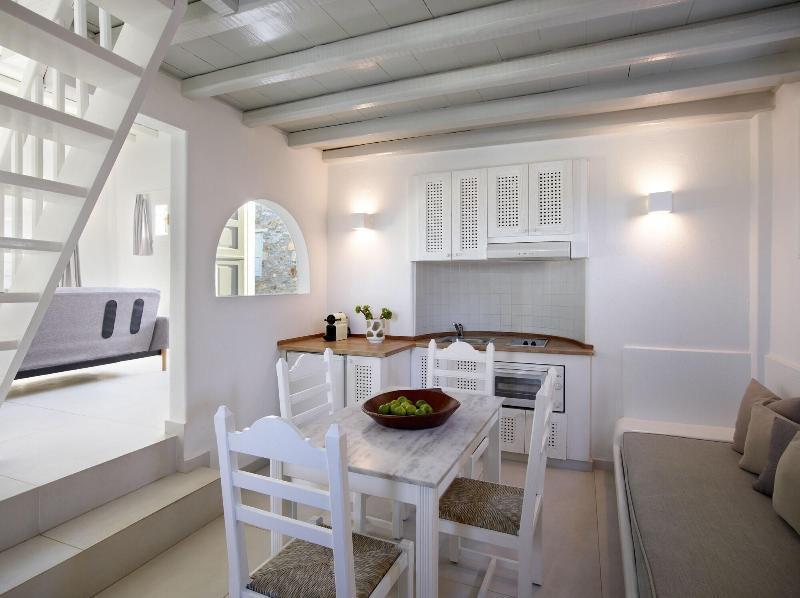 Leonis Summer Houses Ornos  Extérieur photo